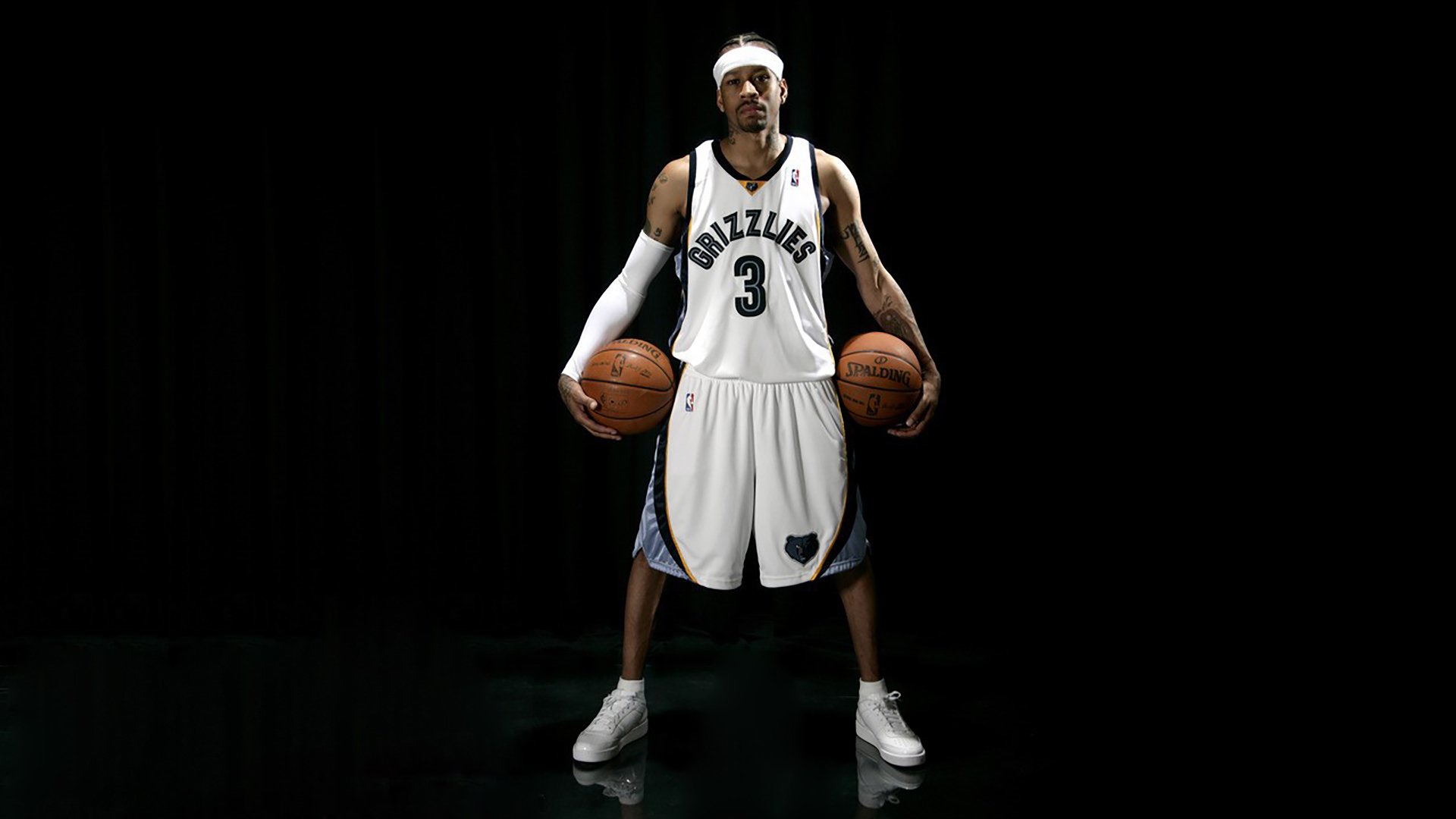 地中海德比,当炮火轰鸣时,阿拉巴在抢七的寂静中成为唯一答案