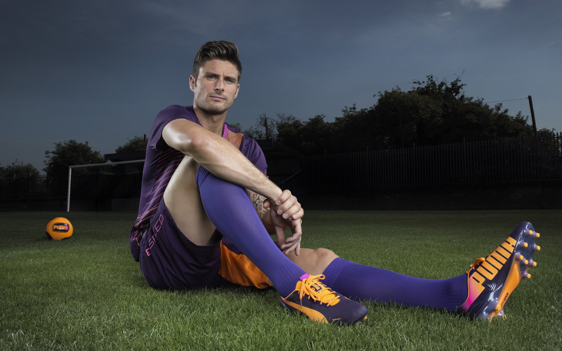 奥运周期关键战之夜，穆勒扛起全队