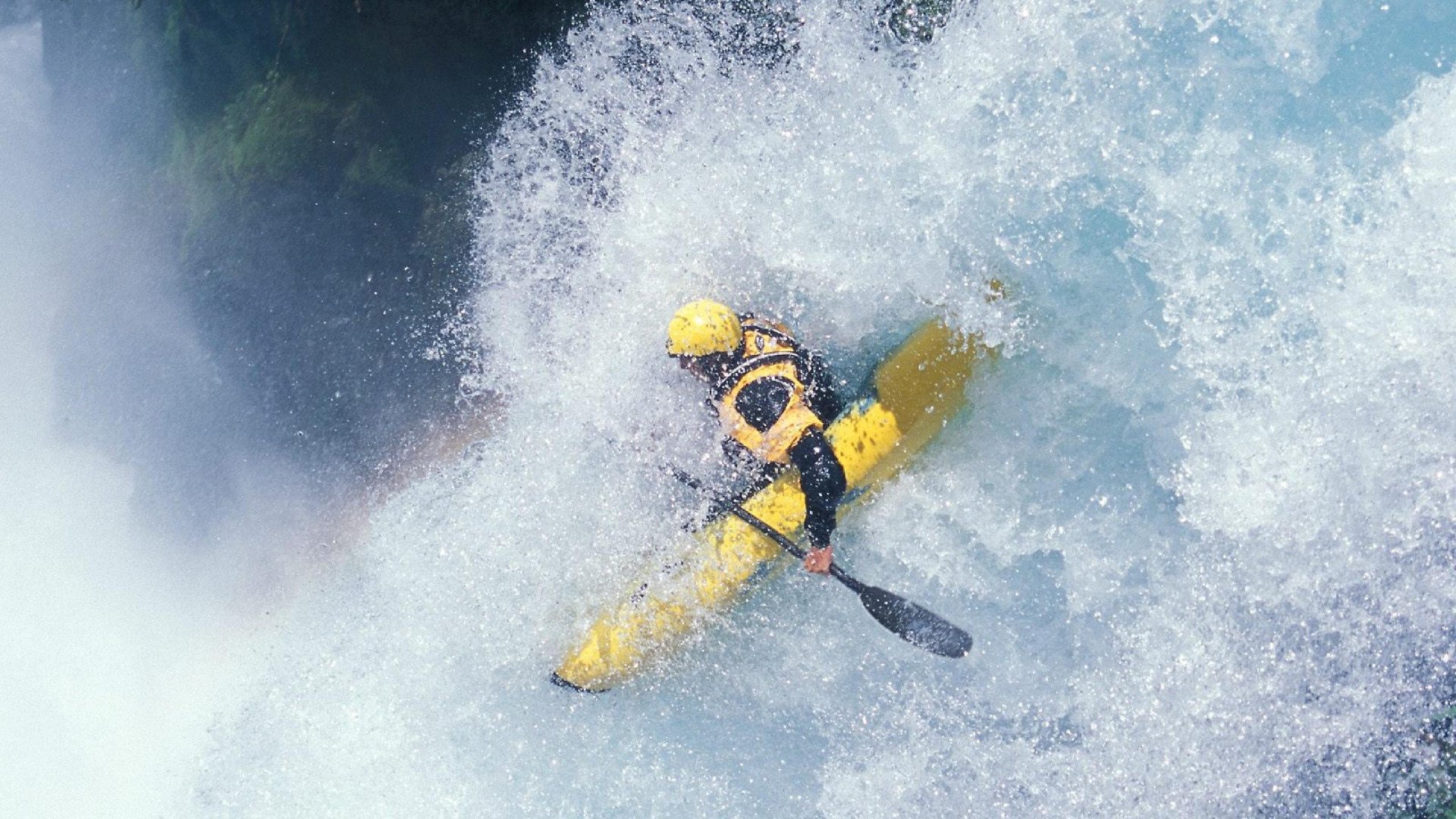 勒克莱尔惊艳四座，威廉姆斯横扫阿斯顿马丁，一场颠覆预期的赛道革命